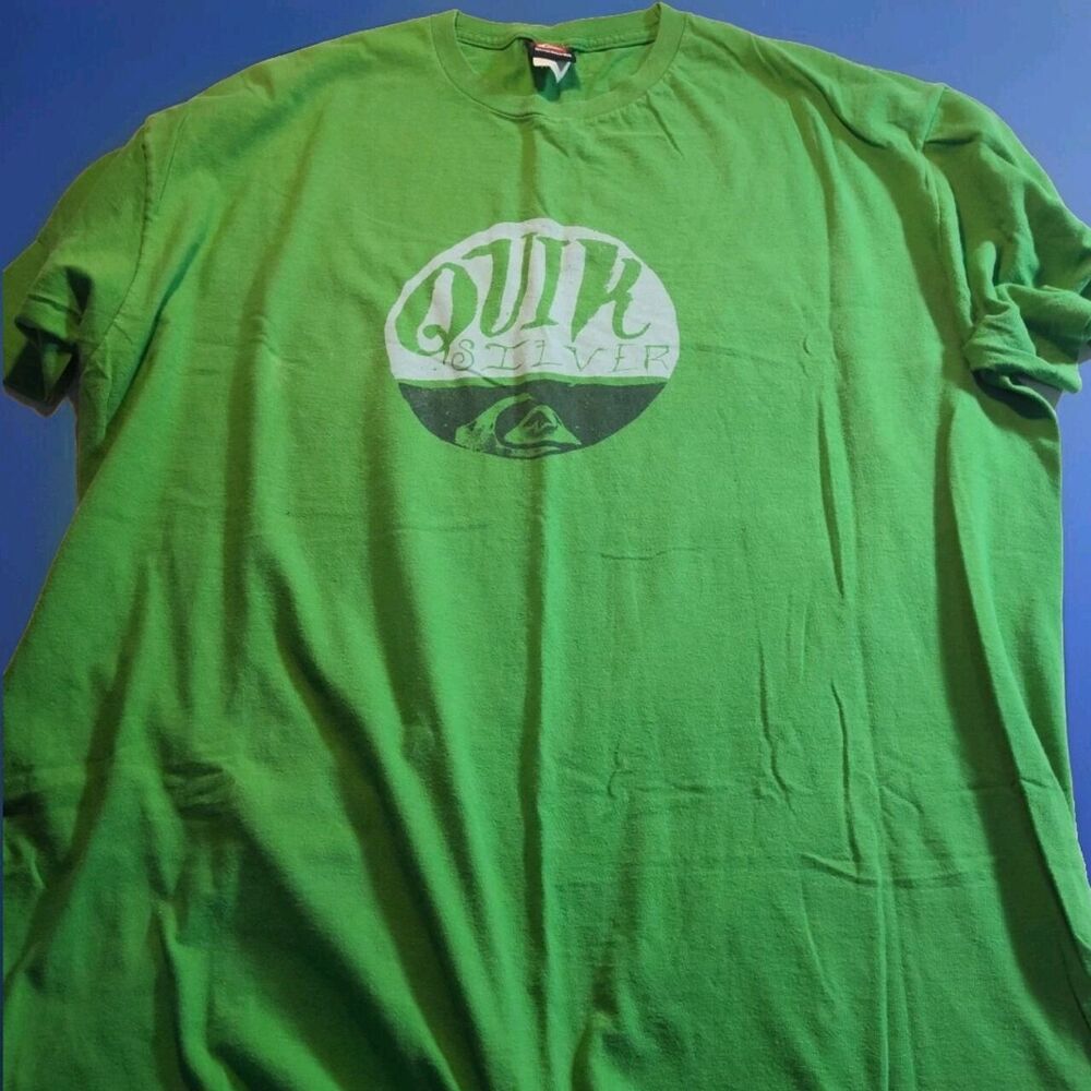 Quicksilver Men's XL Surf Wear T Shirt Y2K Skate Logo Green 1208